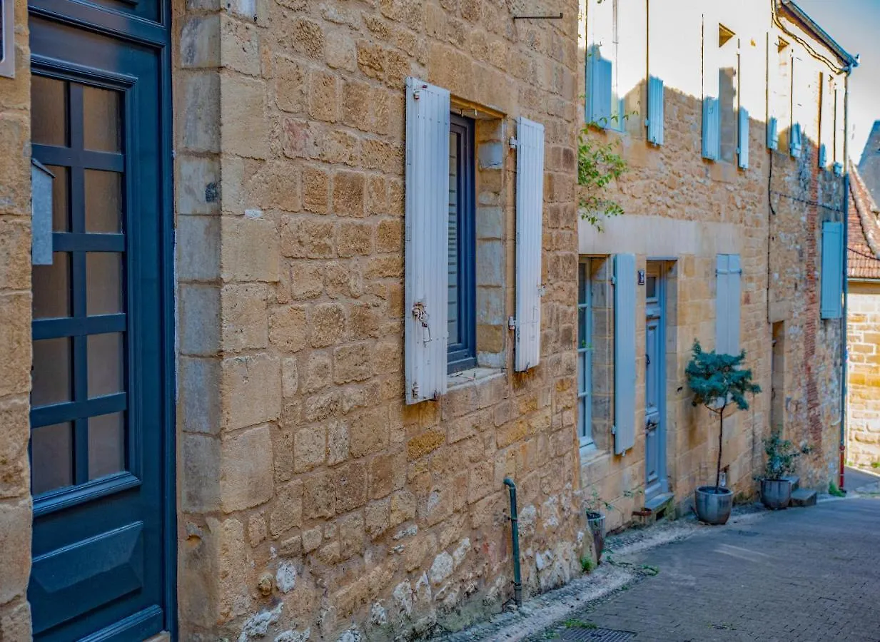 Villa Le petit cocon de la butte à Gourdon